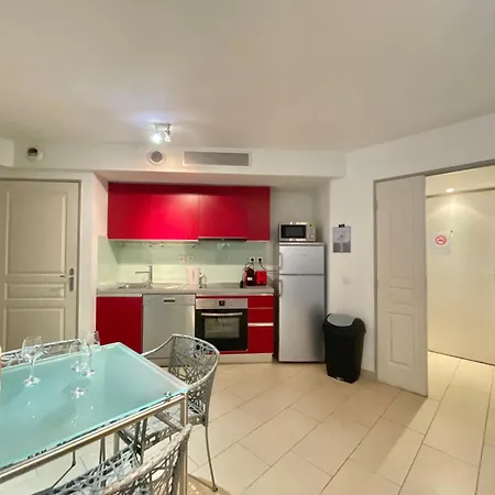 Le Vieux Port Apartments Cannes Exterior photo